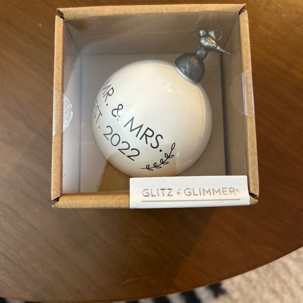 Mr and Mrs Est 2022 Ornament- New In Box